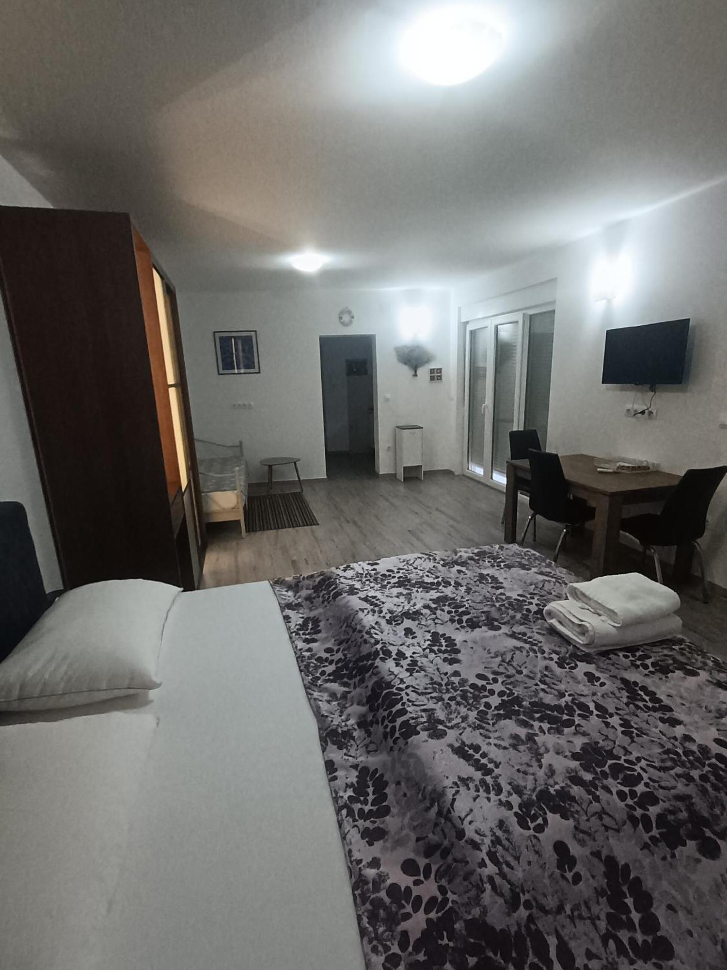Guest house Faveria Amphitheater With Free Parking 4*